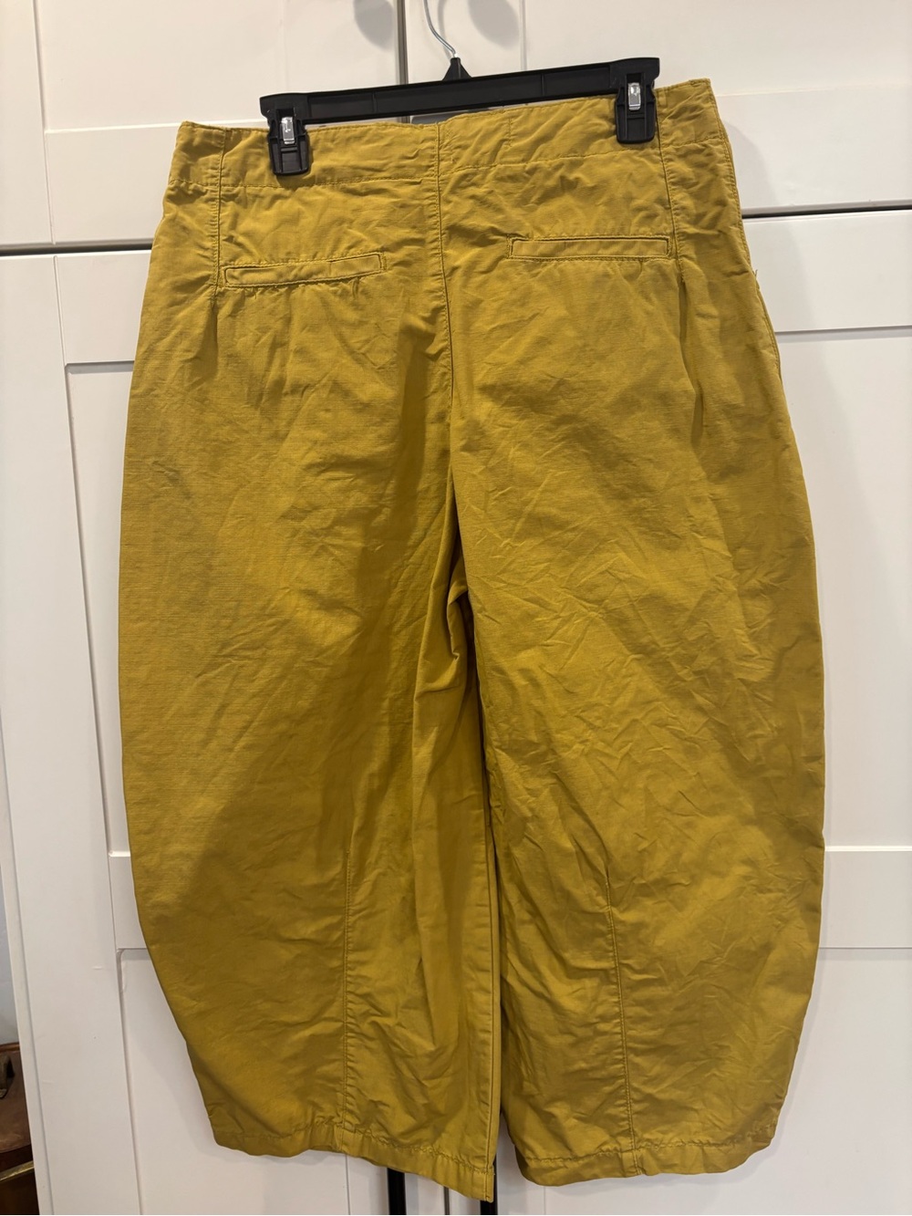Pilcro women’s Mustard Wide-Leg barrel cropped Pants - Picture 2 of 3